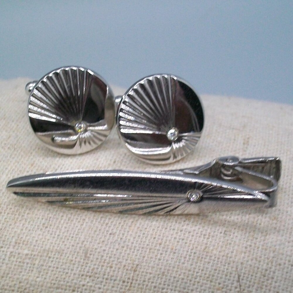 Vintage Silver Tone Metal Clear Rhinestone Cuff Links Matching Tie Bar Clip Set